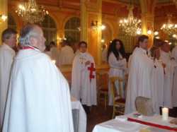 CHAPITRE DE LA COMMANDERIE LES CHEVALIERS DU LYS NOVEMBRE 2015