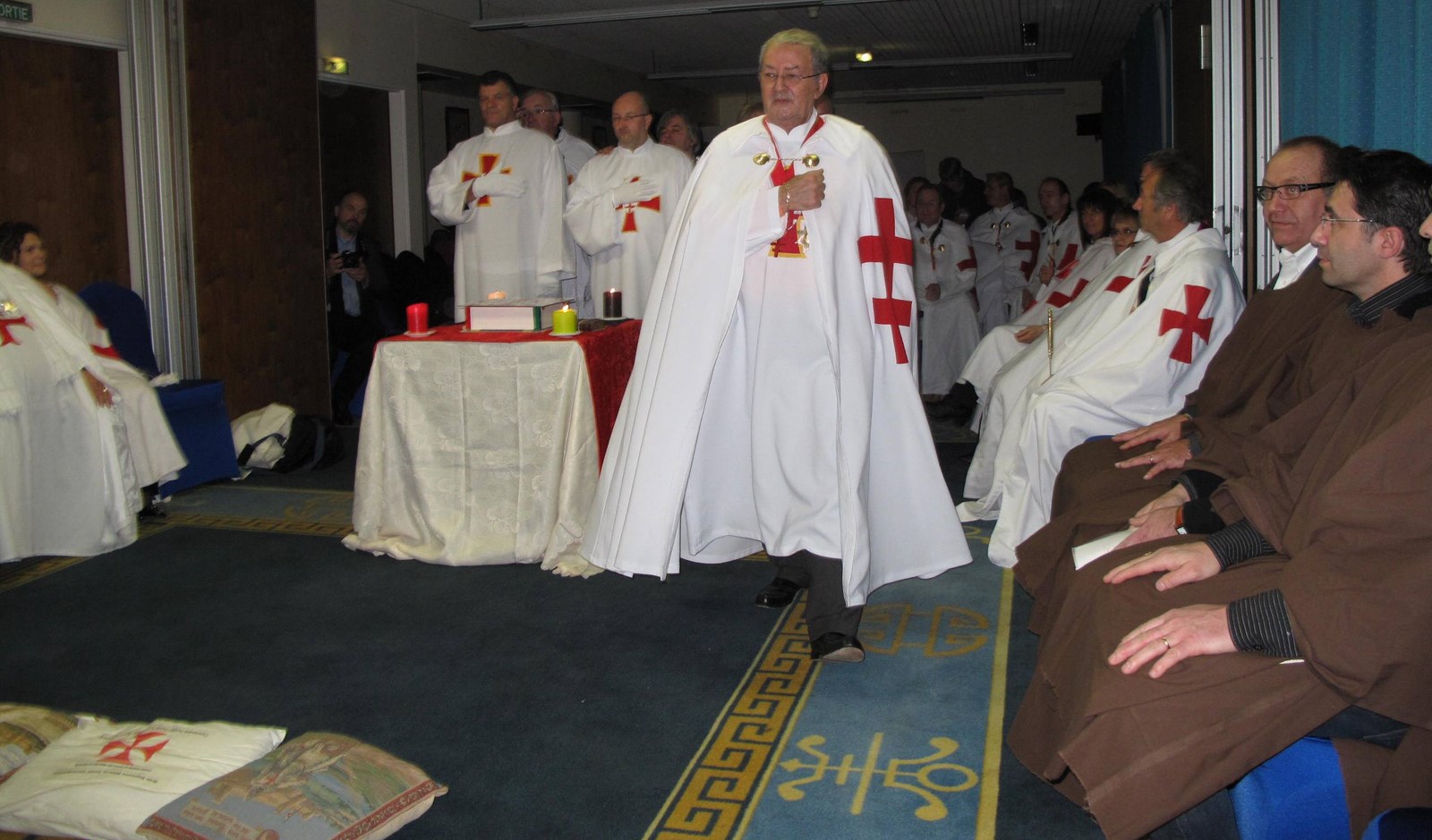DECEMBRE 2013