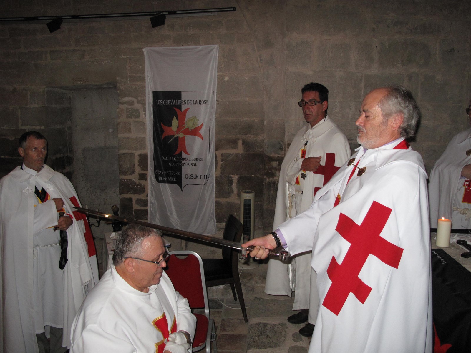 LES CHEVALIERS DE LA ROSE