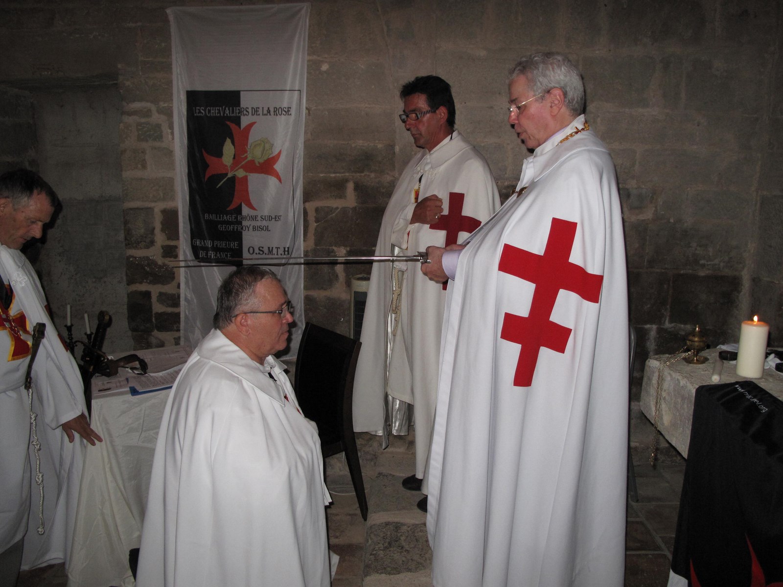 LES CHEVALIERS DE LA ROSE