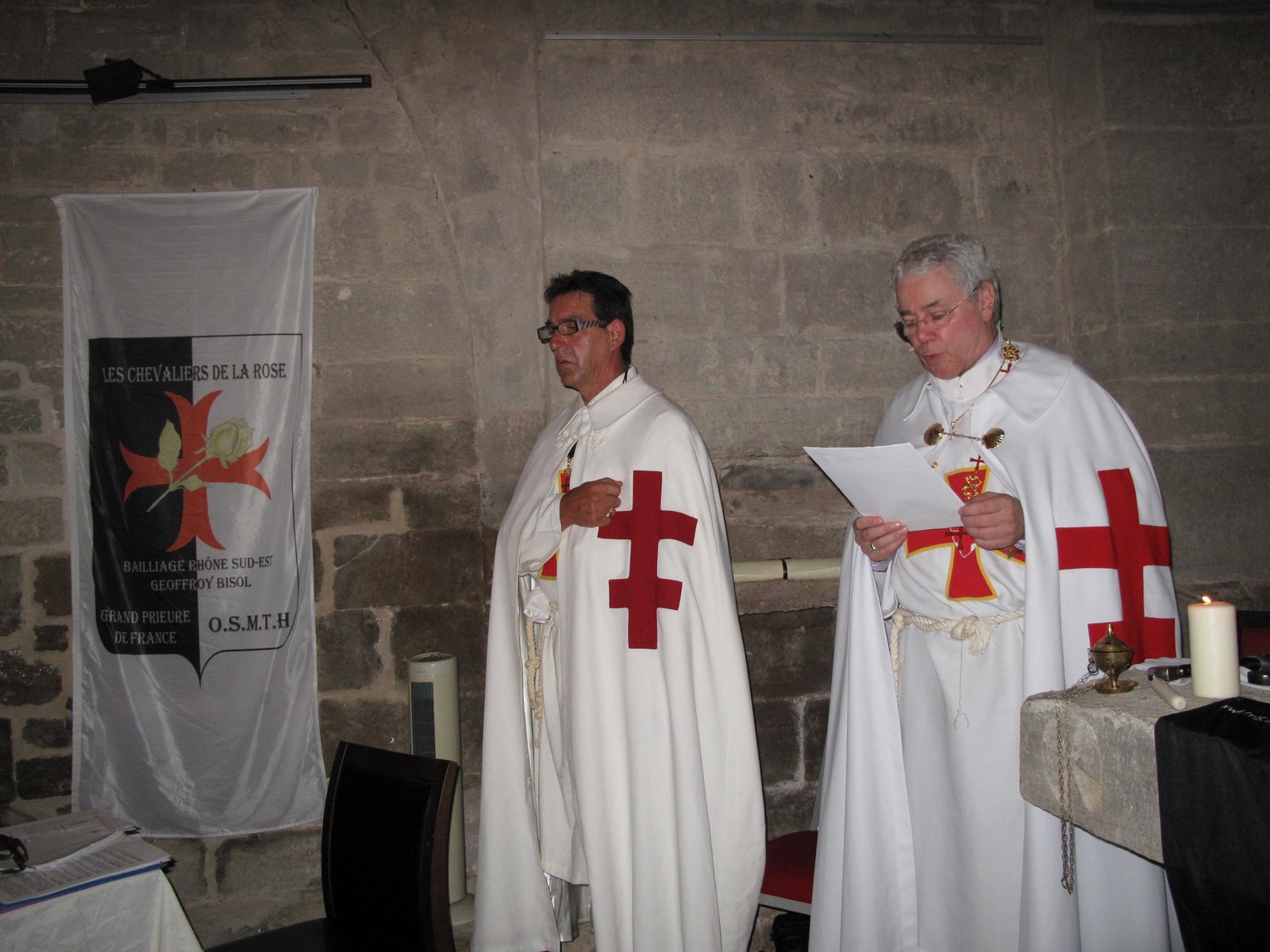 LES CHEVALIERS DE LA ROSE