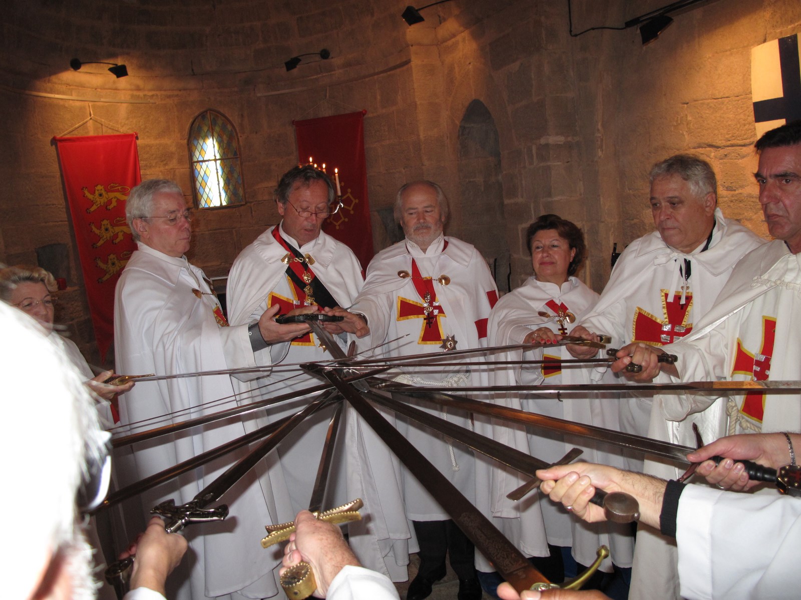 LES CHEVALIERS DE LA ROSE OCT 2015