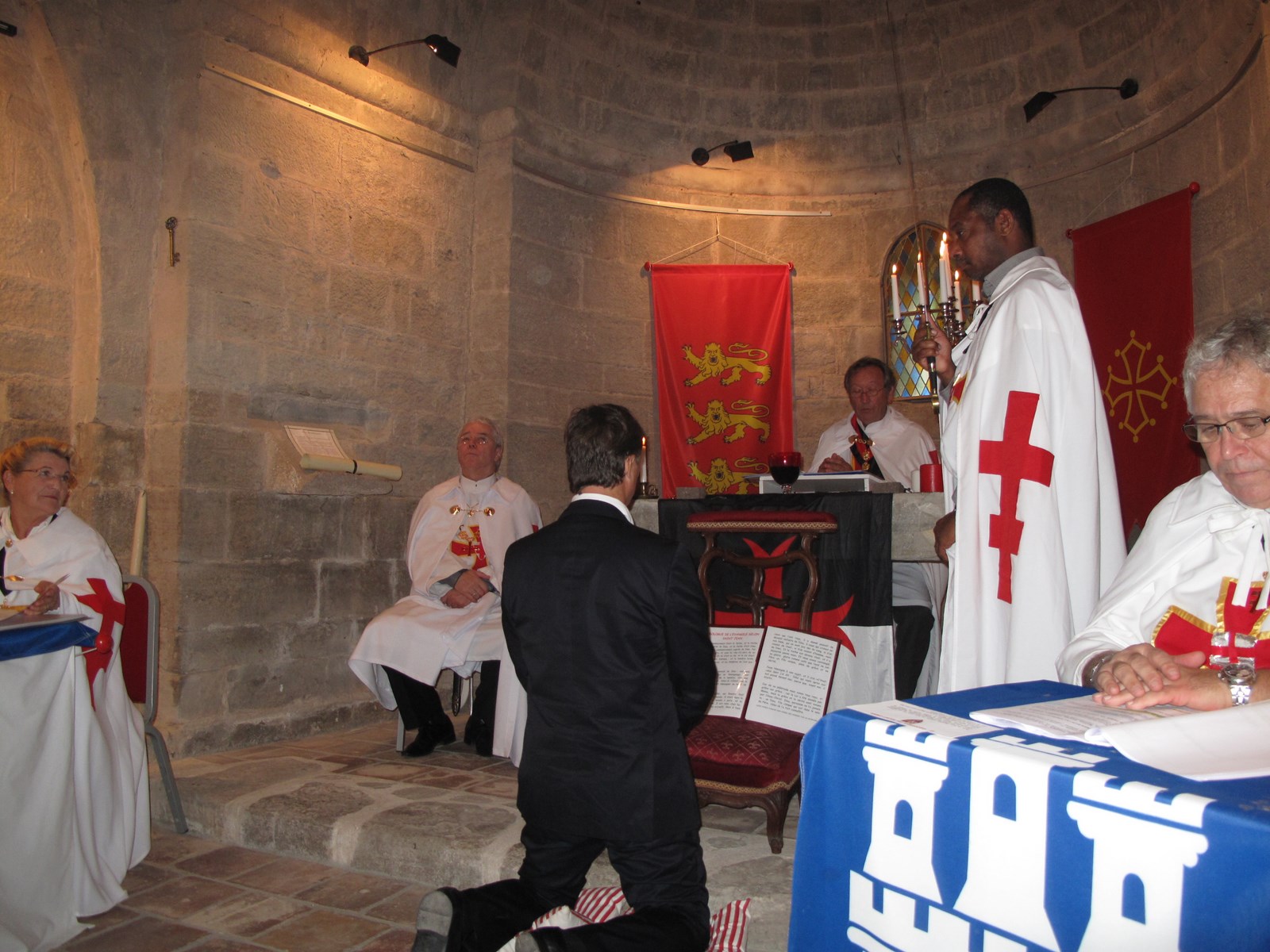 LES CHEVALIERS DE LA ROSE OCT 2015