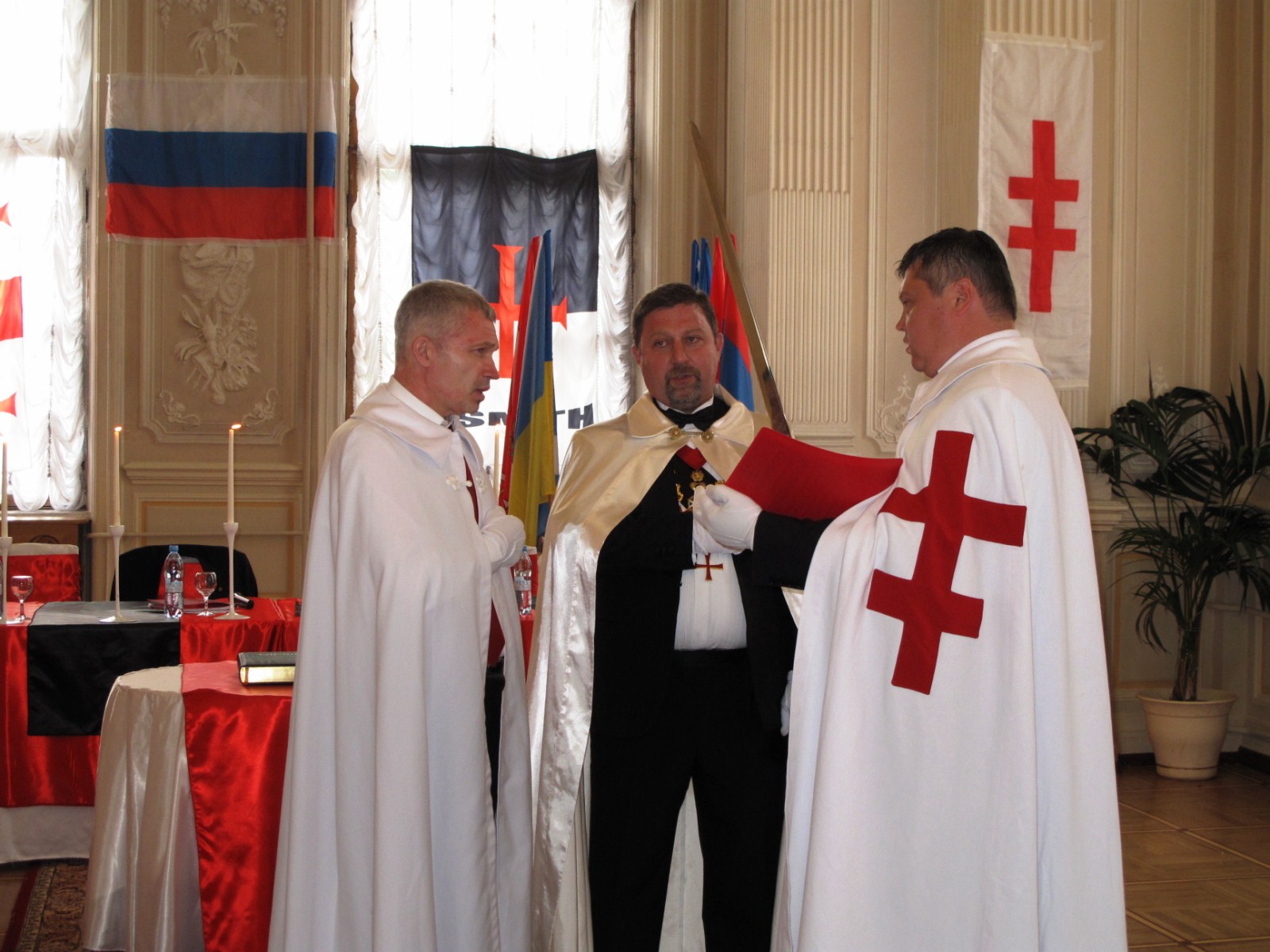 INVESTITURE SAINT PETERSBOURG JUIN 2012